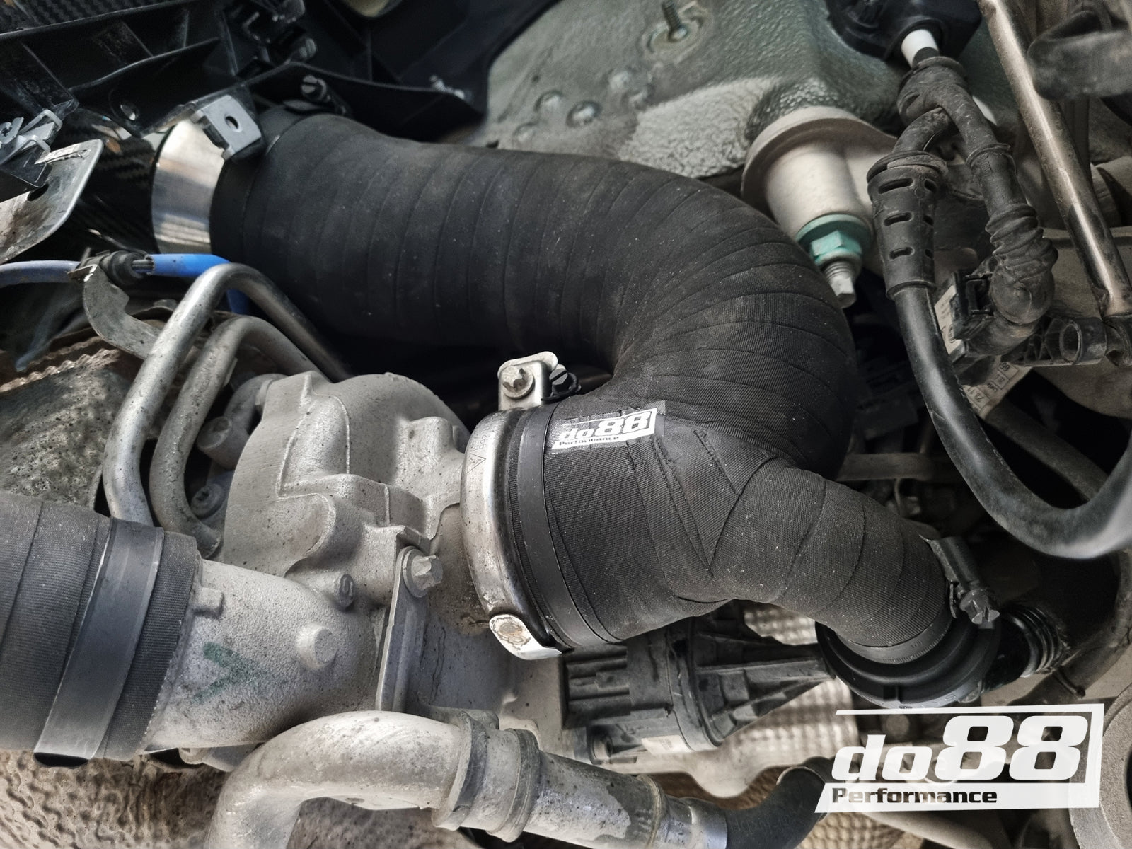 Porsche 911 Carrera (992.2) Turbo Inlet Hoses, for OE or DO88 66mm Airbox