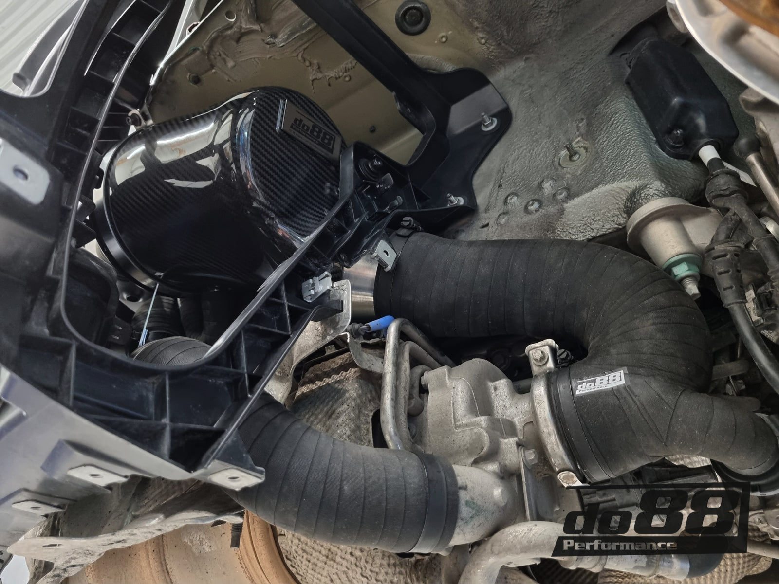 Porsche 911 Carrera (992.2) Turbo Inlet Hoses, for OE or DO88 66mm Airbox