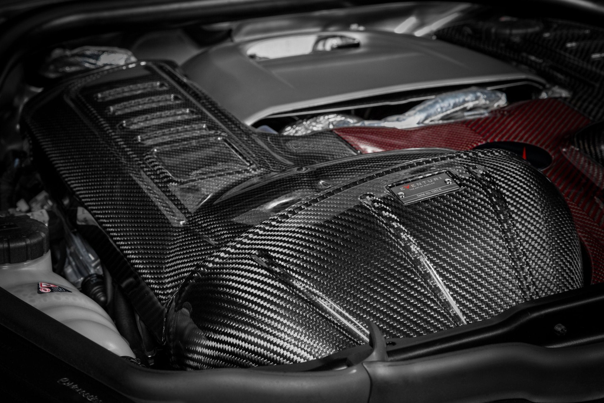 Eventuri Carbon Fibre Intake System - Mercedes G63 AMG (W465)